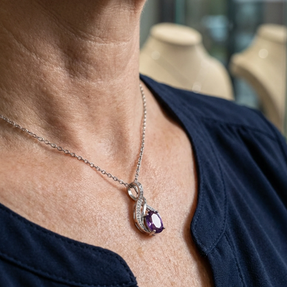Halsband Amethyst Infinity Pavé | Vitguld