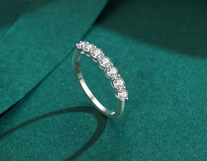 Tullia Fiordalisi-ring | Vitguld