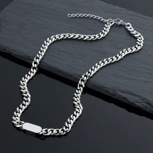 Cubansk kedja med brickhalsband | Vitguld