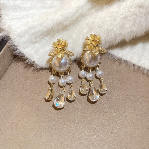 Ivoria Pearl Dew Drop-örhängen | Guld