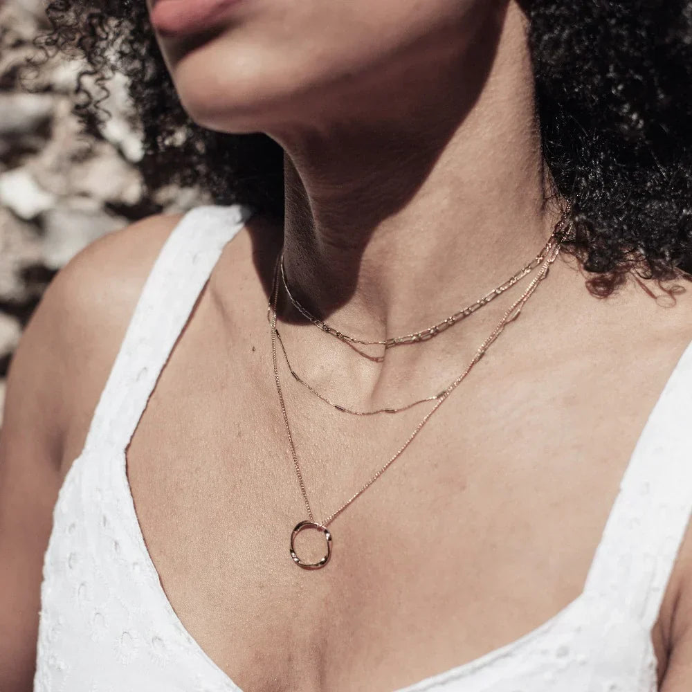 Halsband med tre rader och öppen cirkel | Guld