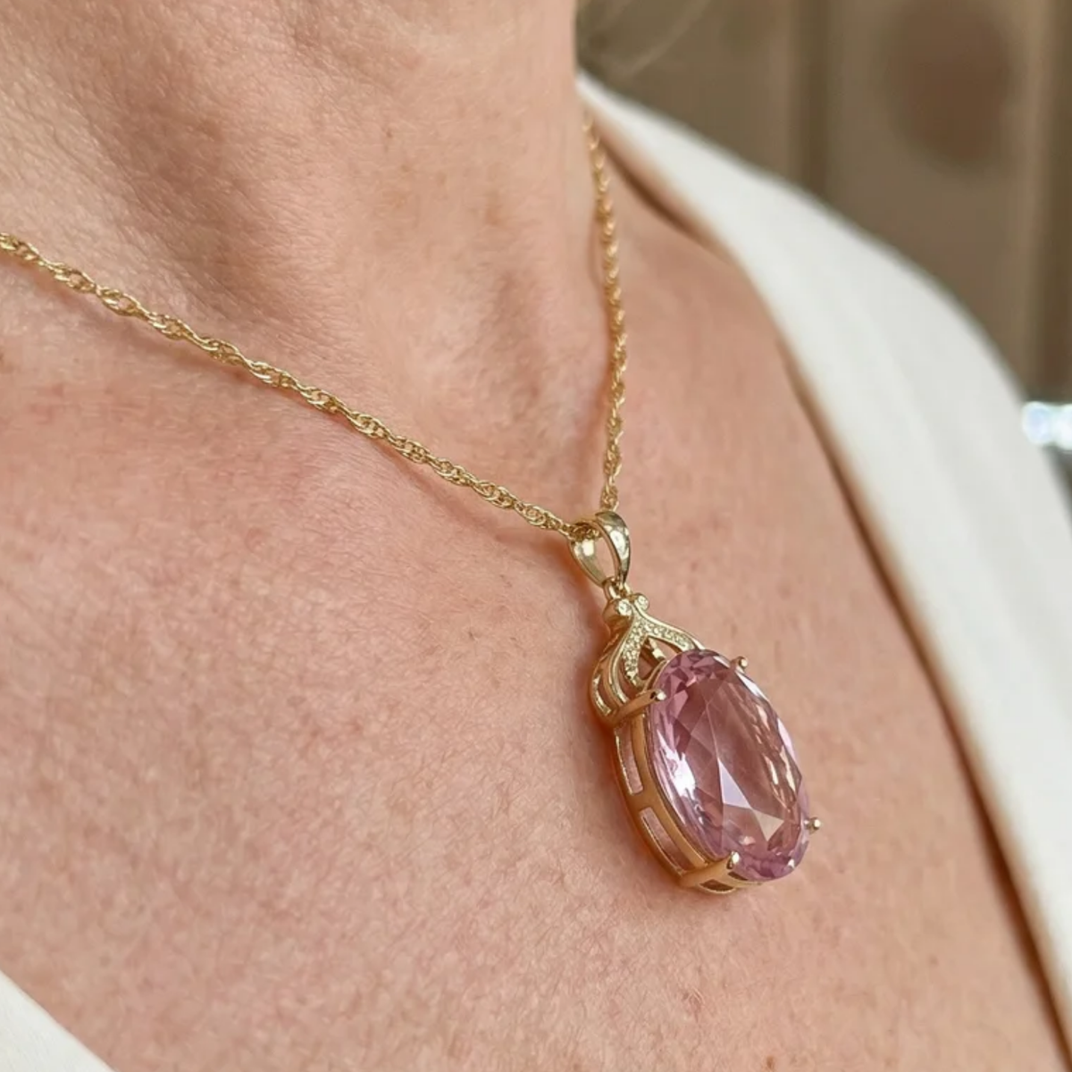 Halsband Imperial Oval med rosa safir | Guld
