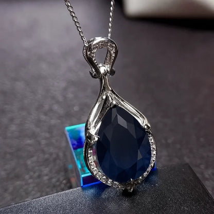 Alindra Feymorra-halsband | Vitguld
